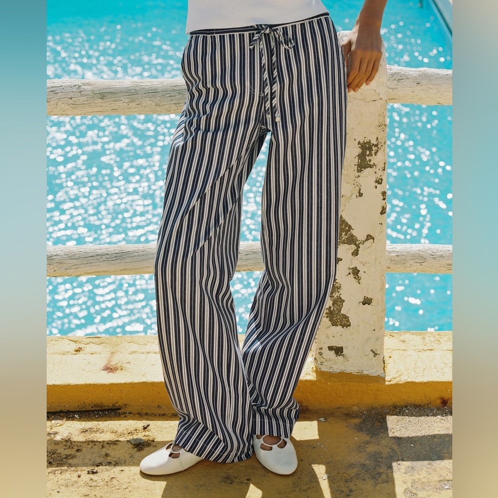 Zara Navy and White Striped Wide Leg Pants